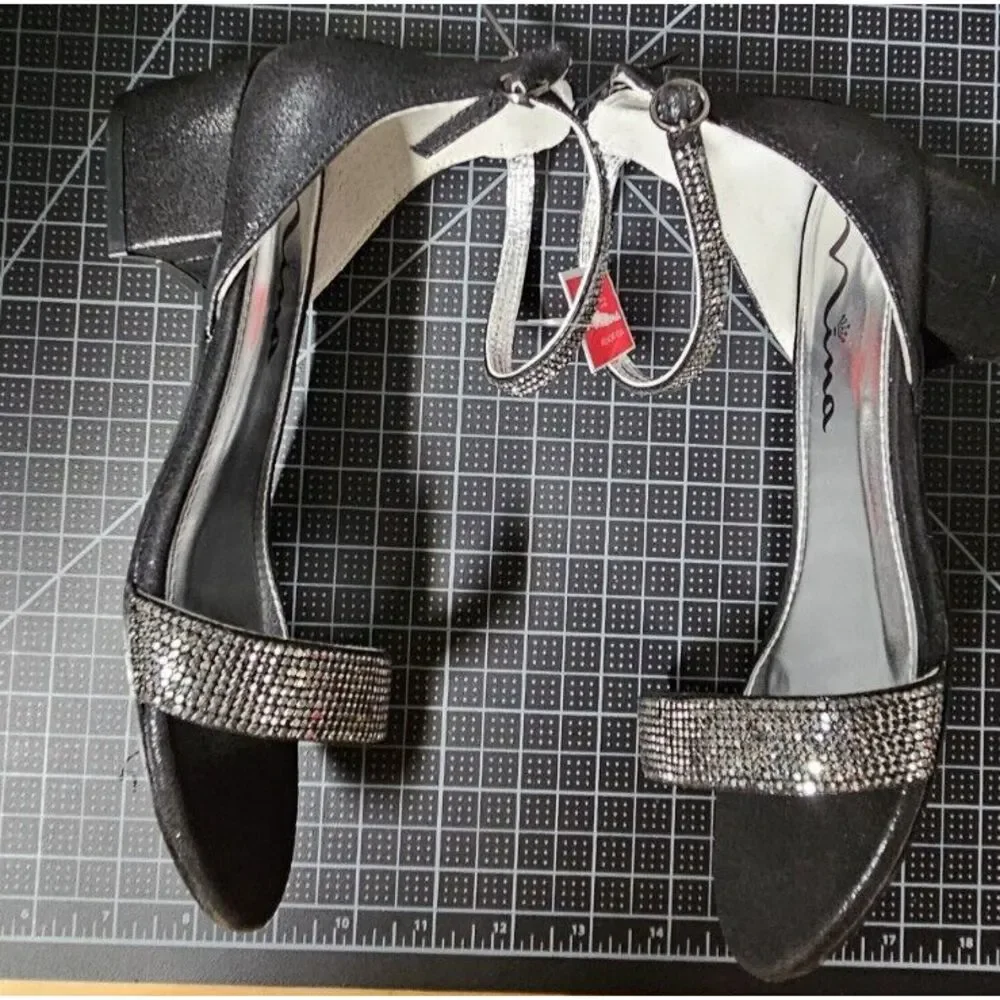 NINA Girl's Valetta Black Shimmer ankle strap sandals Big Kid 5M‎